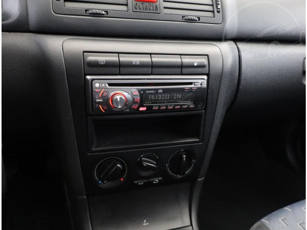 2002 Škoda OCTAVIA - 9