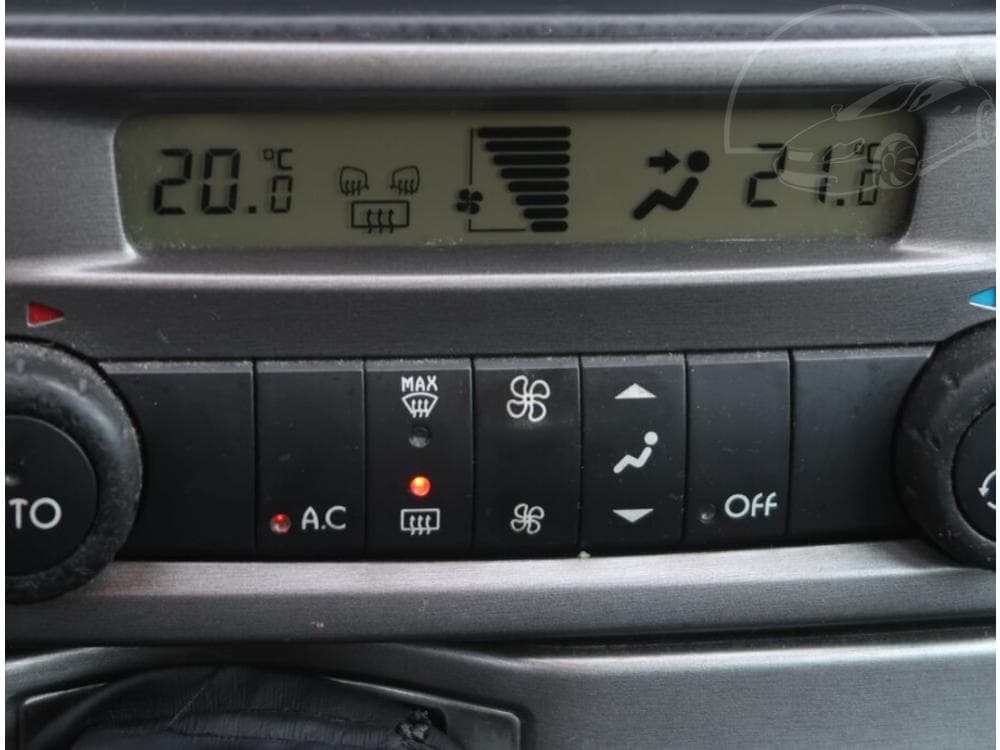 2002 Renault LAGUNA - 15