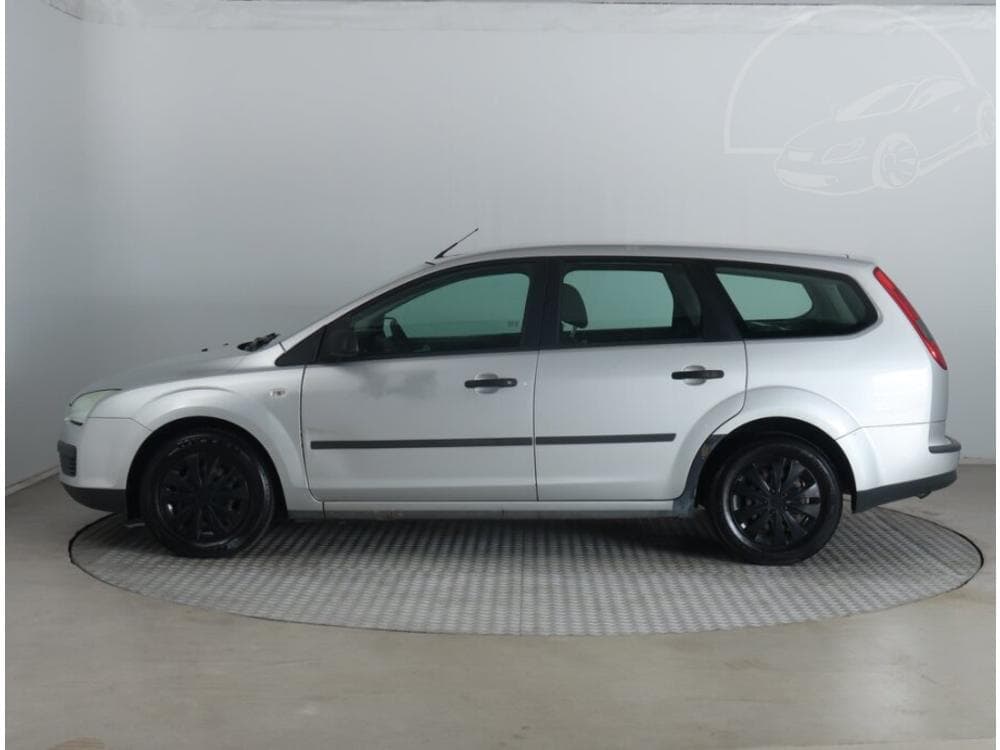 2005 Ford FOCUS - 3