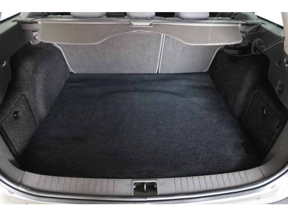 2005 Ford FOCUS - 13