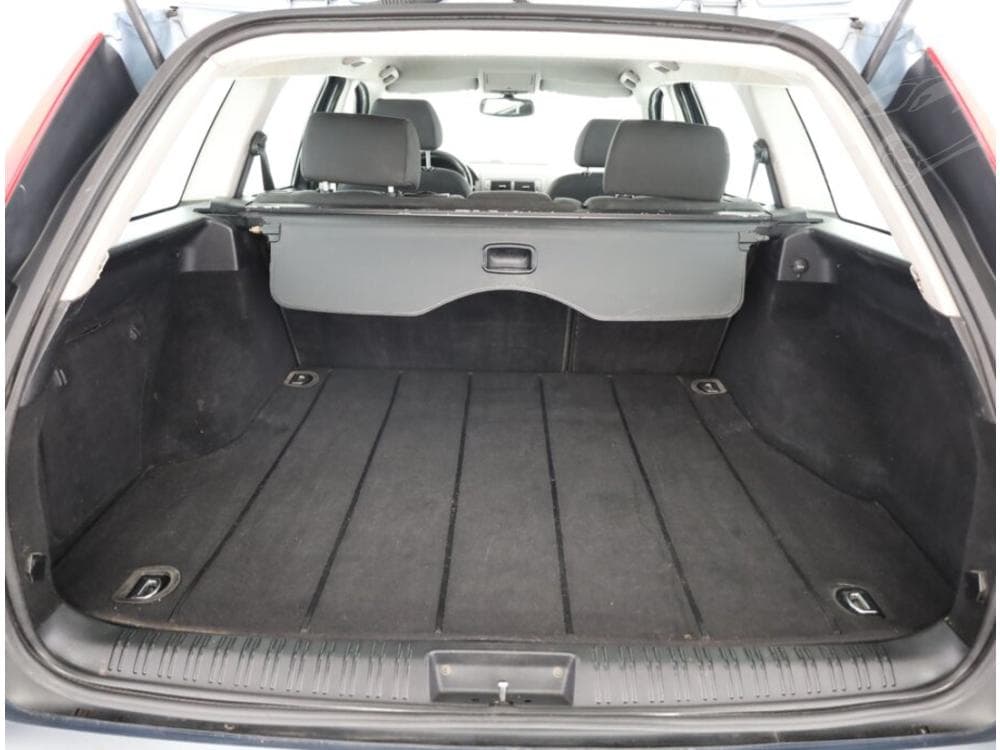 2005 Ford MONDEO - 12