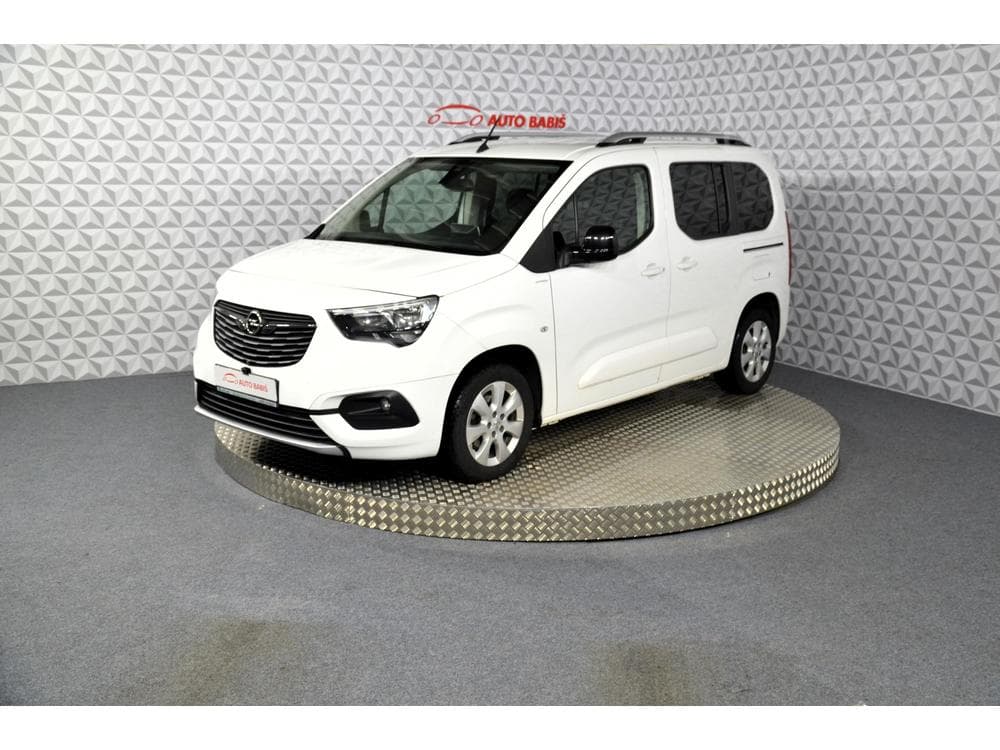 2022 Opel COMBO