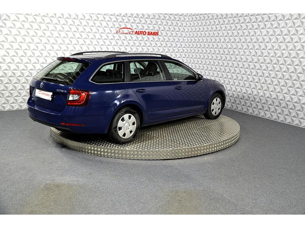 2017 Škoda OCTAVIA - 11