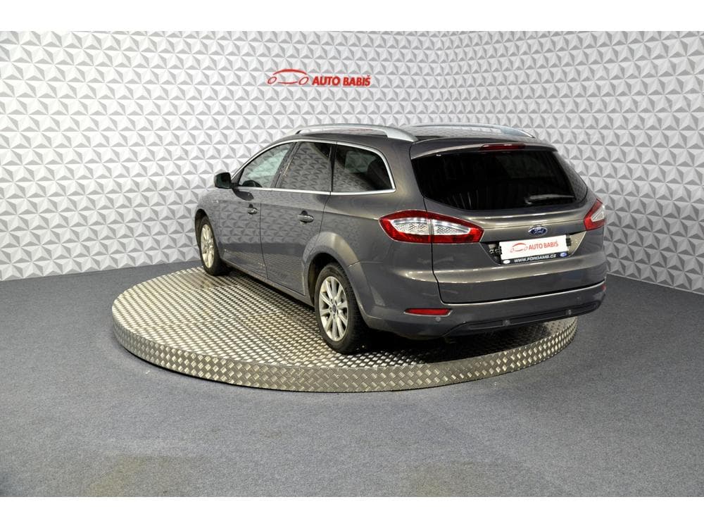 2011 Ford MONDEO - 7