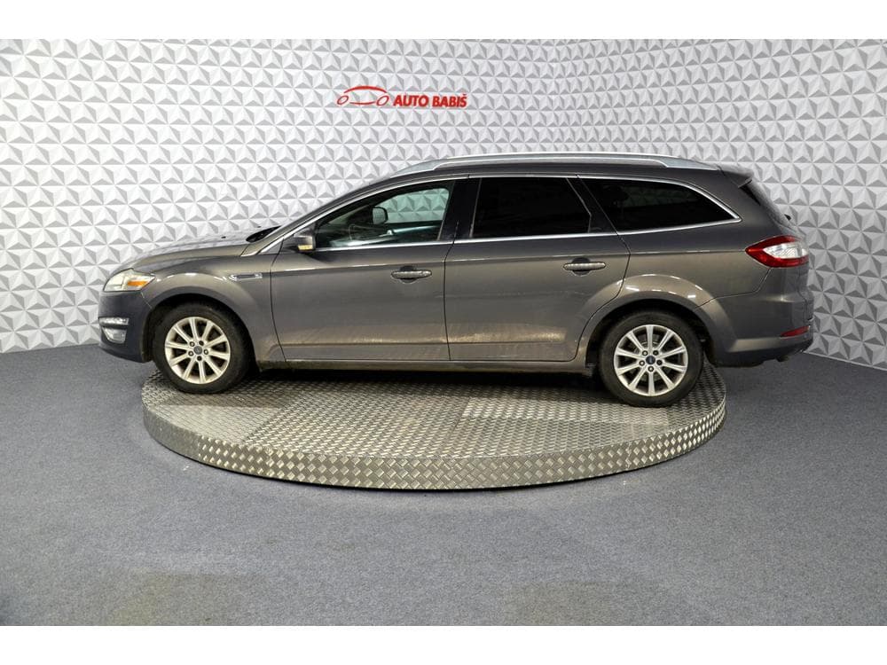 2011 Ford MONDEO - 8