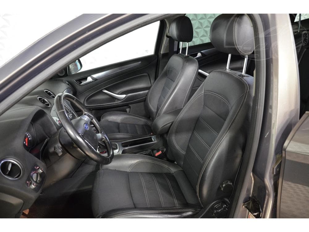 2011 Ford MONDEO - 10