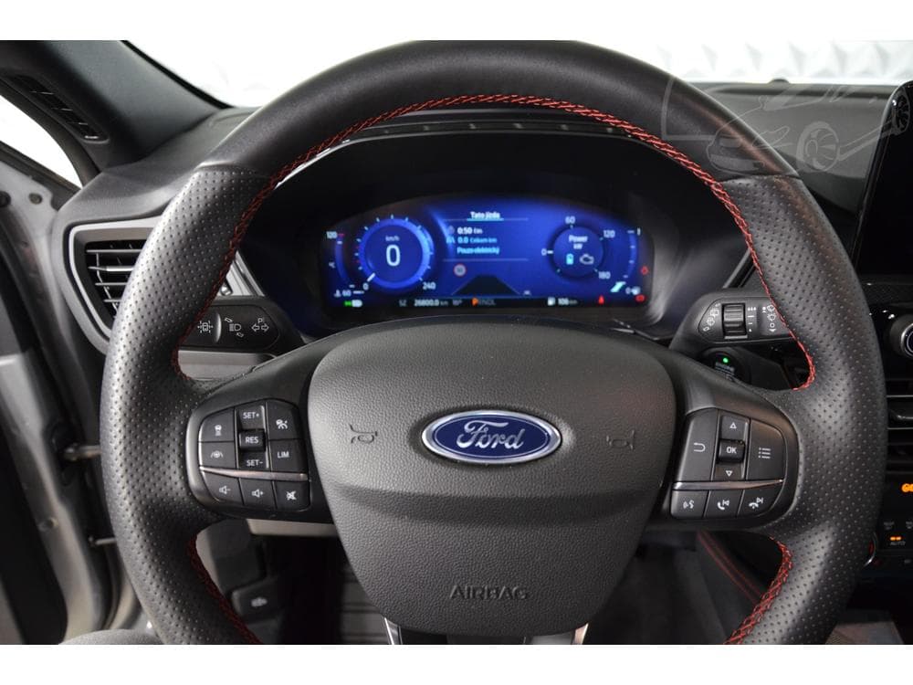 2024 Ford KUGA - 31