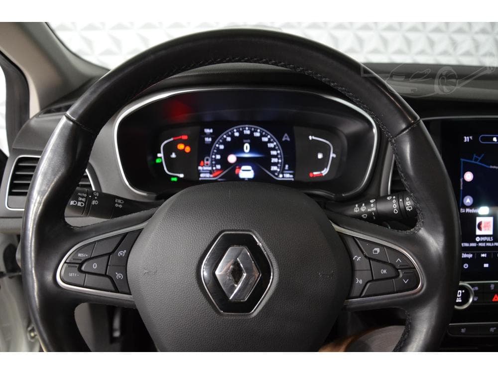 2022 Renault MEGANE - 11