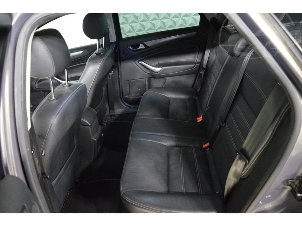 2011 Ford MONDEO - 17