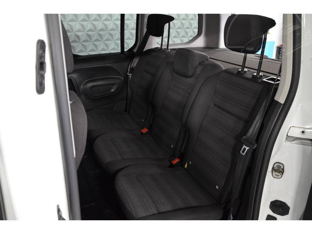 2022 Opel Combo - 19