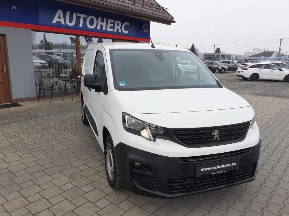 2021 Peugeot Partner - 2