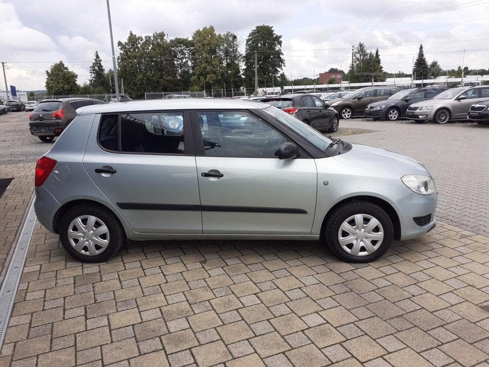 2010 Škoda FABIA - 3