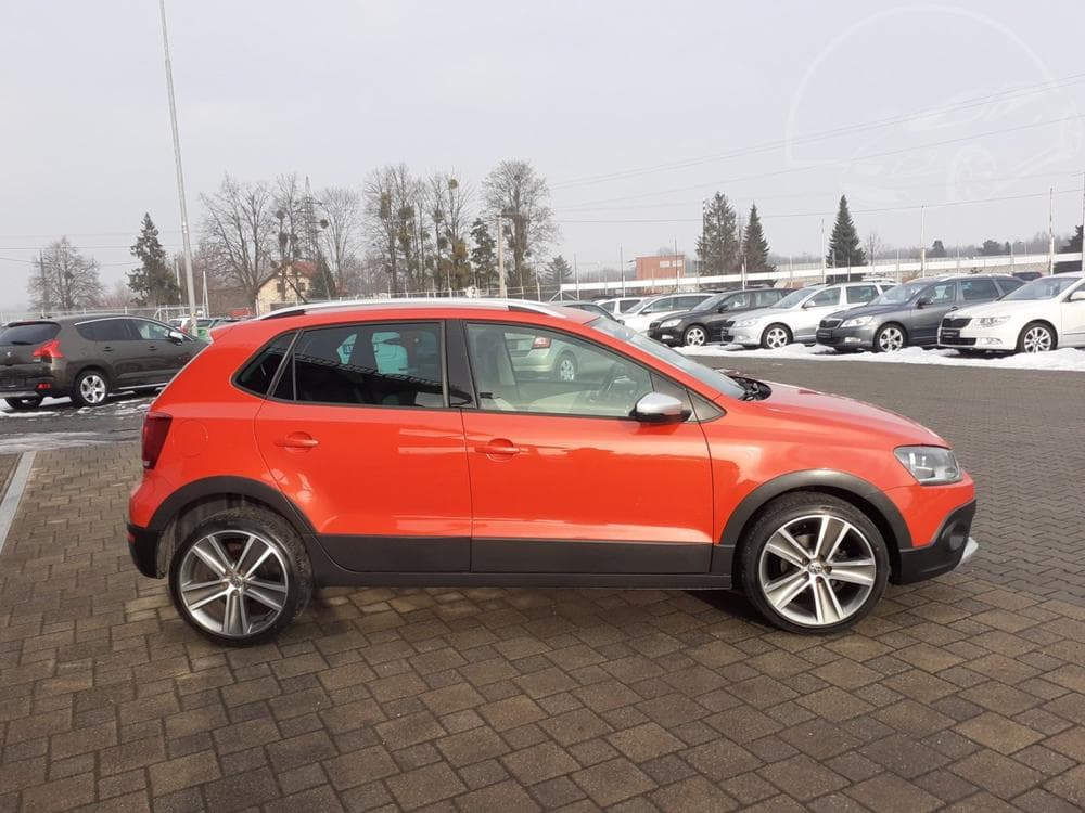 2012 Volkswagen POLO - 3