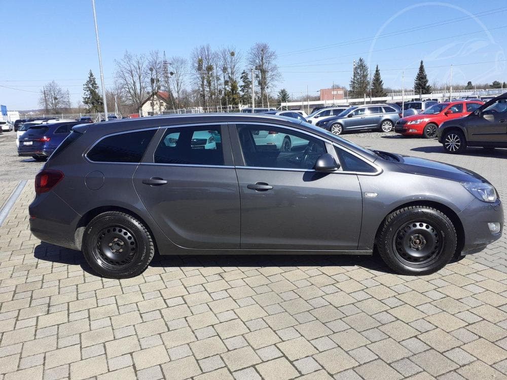 2011 Opel ASTRA - 3