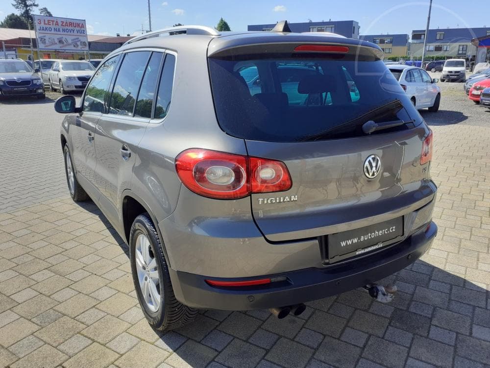 2009 Volkswagen TIGUAN - 5