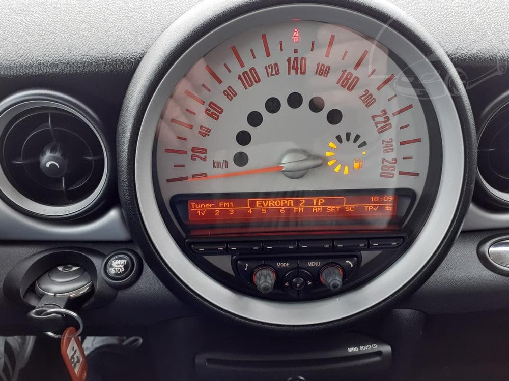 2011 Mini ONE - 8