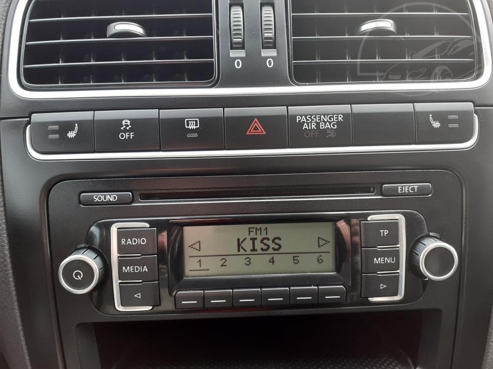 2012 Volkswagen POLO - 10