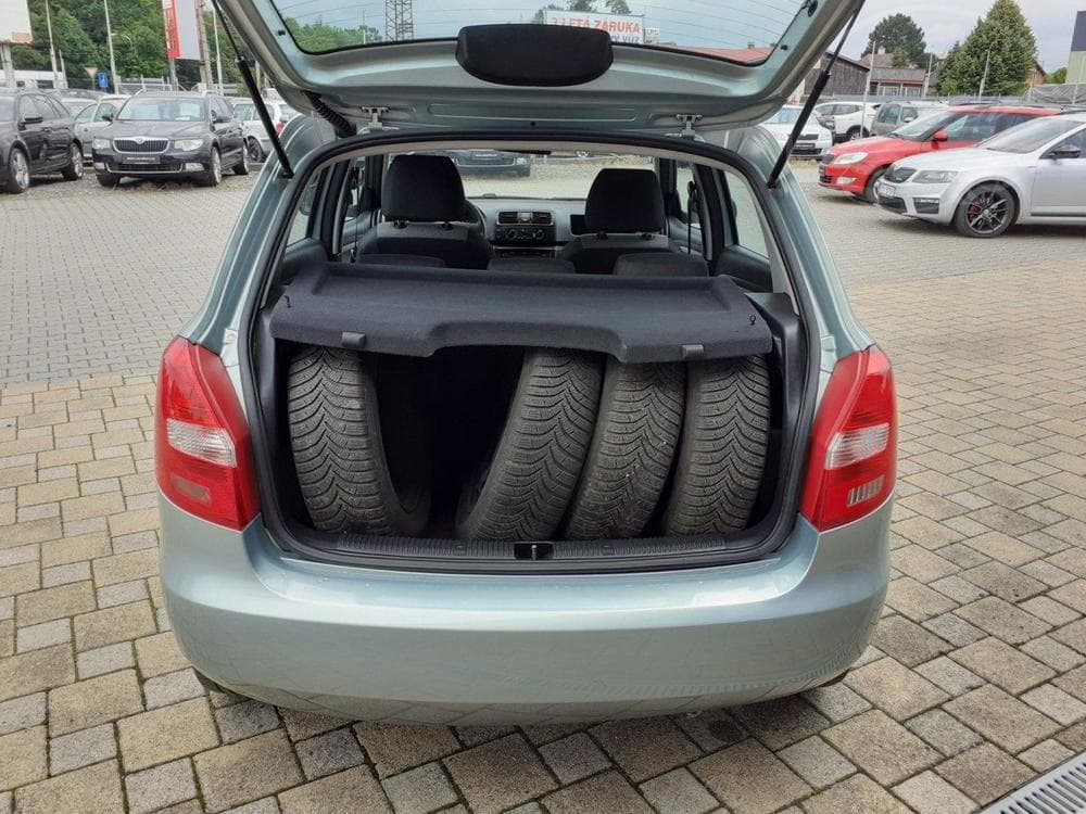 2010 Škoda FABIA - 13