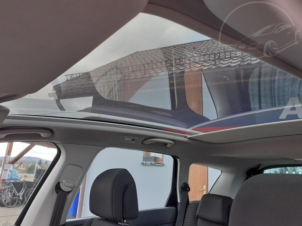 2009 Peugeot 308 - 29