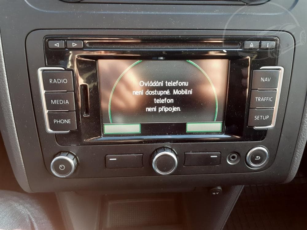 2011 Volkswagen Touran - 16