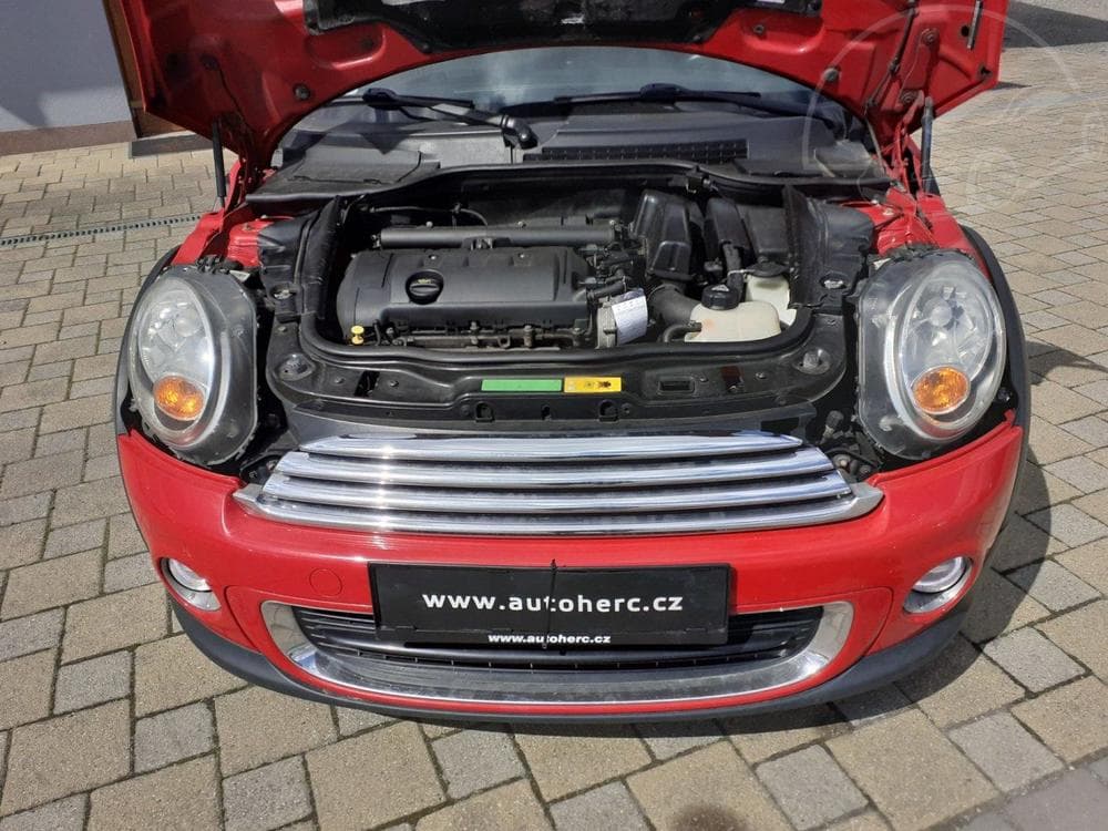 2011 Mini ONE - 17