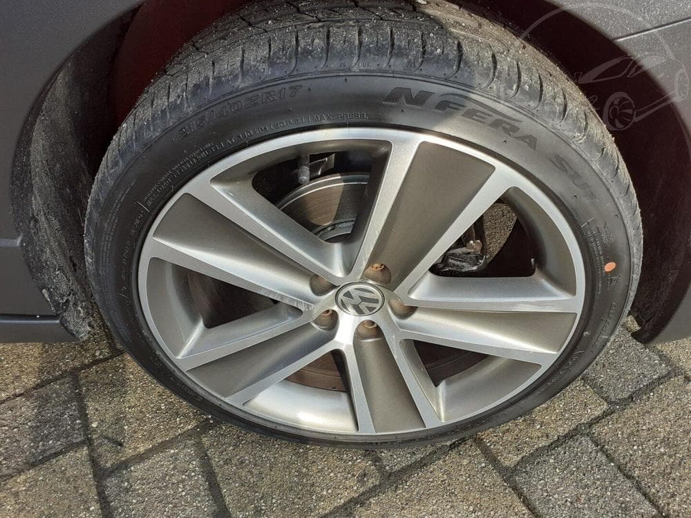 2012 Volkswagen POLO - 18