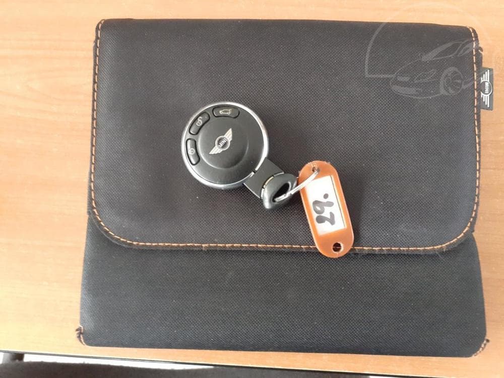 2011 Mini ONE - 19