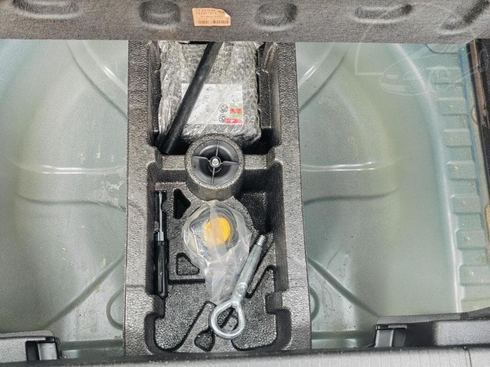 2019 Opel CORSA - 8