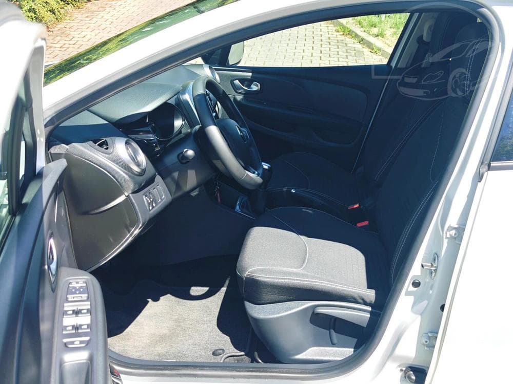 2017 Renault CLIO - 11