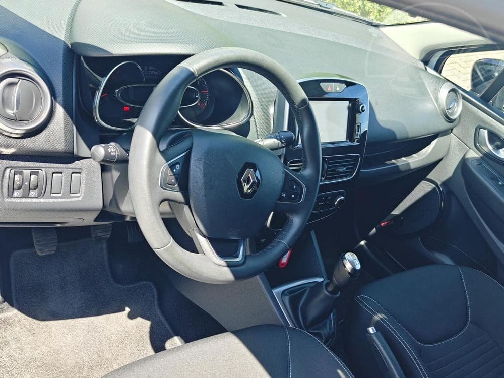 2017 Renault CLIO - 12