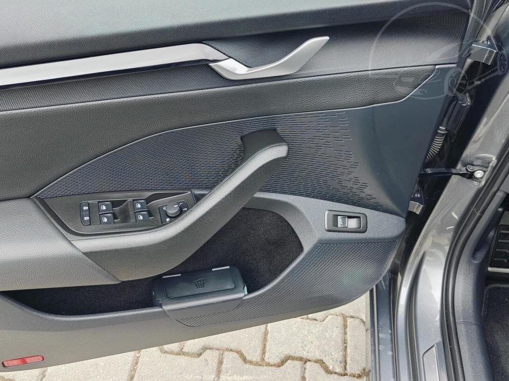 2025 Škoda OCTAVIA - 40