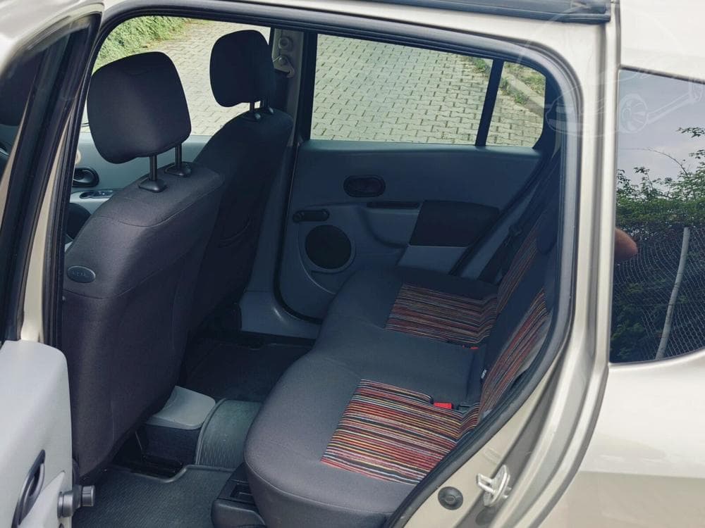 2009 Renault MODUS - 15