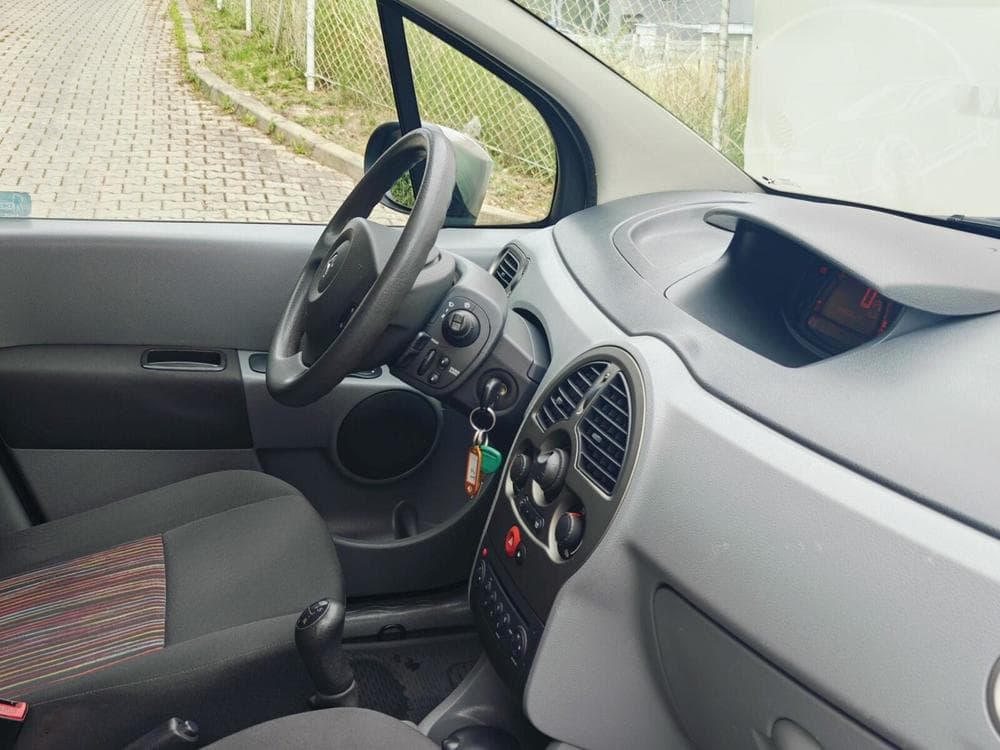 2009 Renault MODUS - 19
