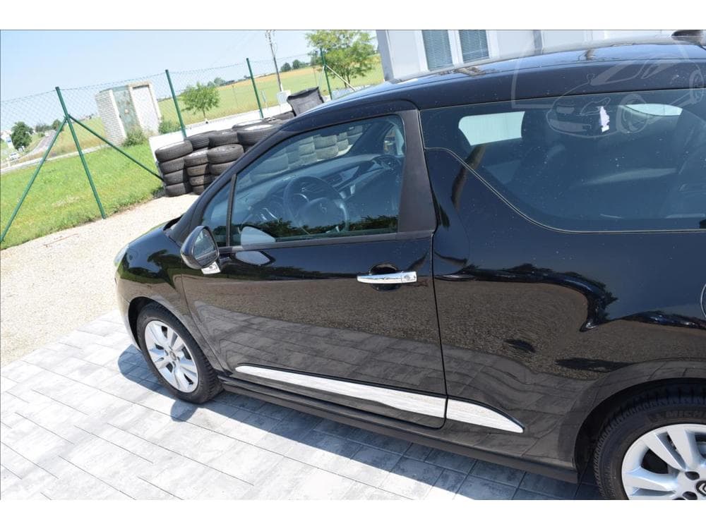 2014 Citroen DS3 - 19