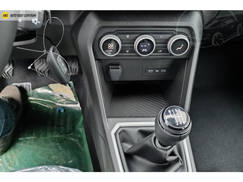 2026 Dacia Sandero - 11