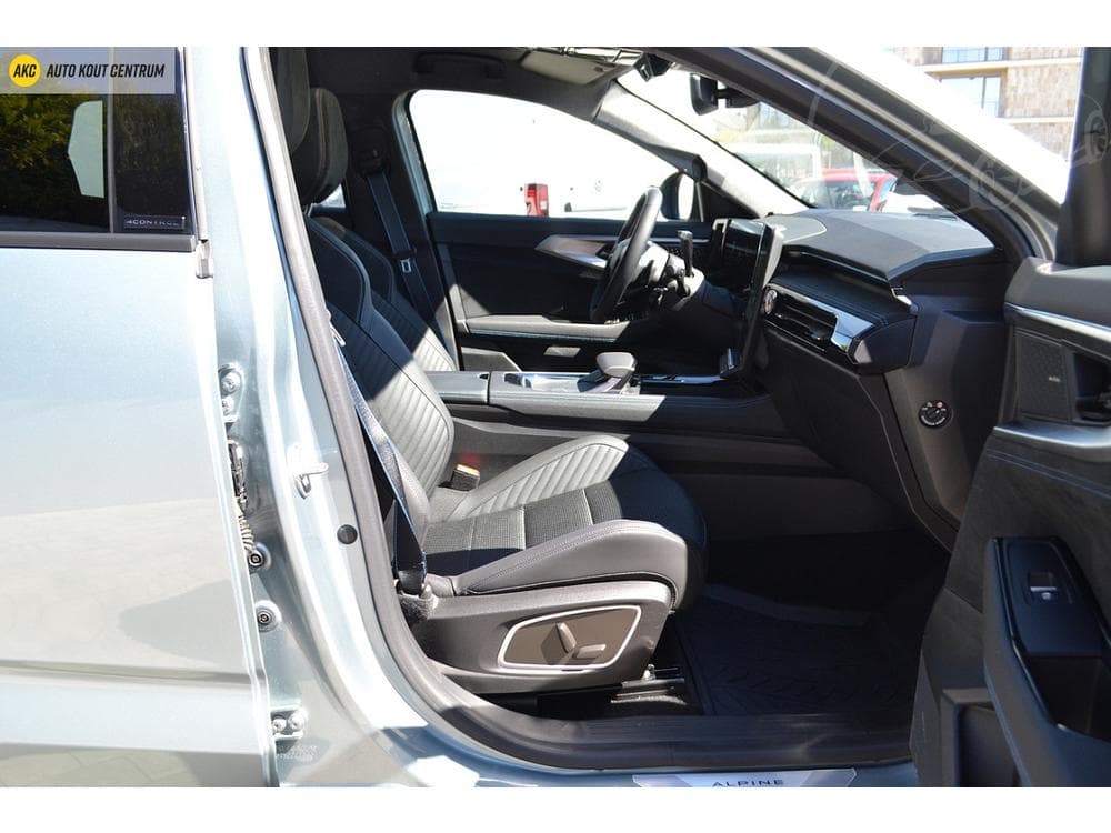 2025 Renault ESPACE - 25