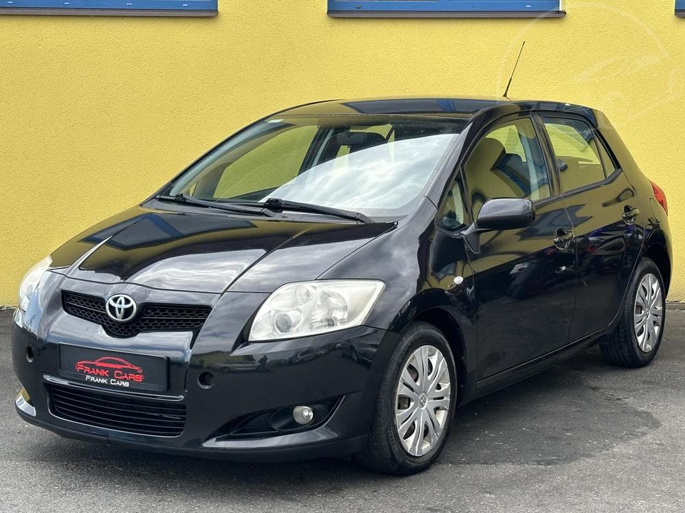Toyota Auris 1.6/91kW * KLIMA * 5.DV