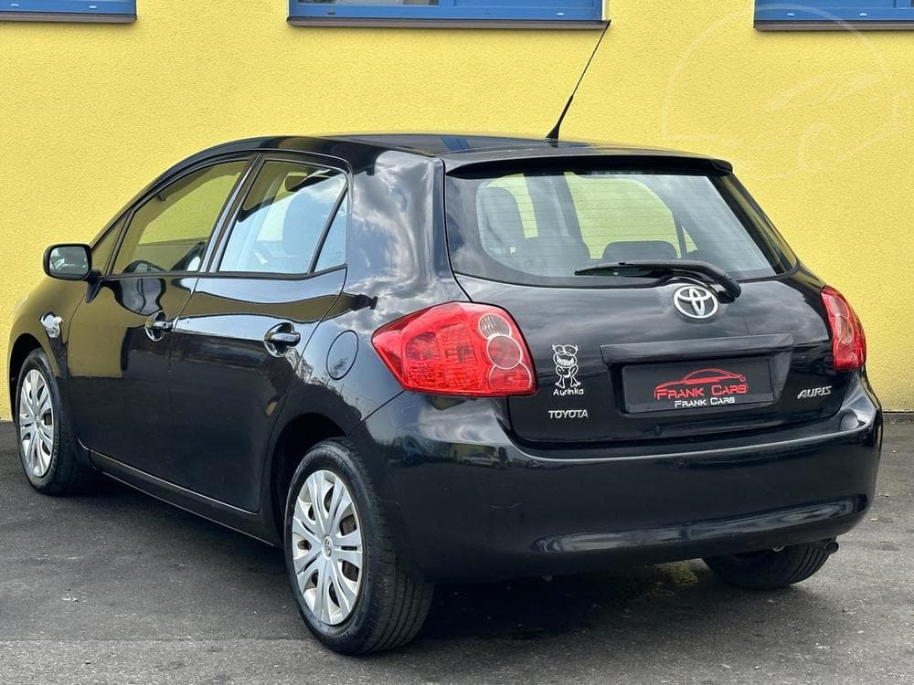 2008 Toyota Auris - 5