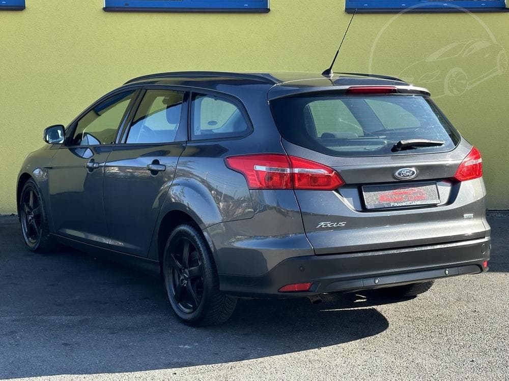 2015 Ford FOCUS - 13
