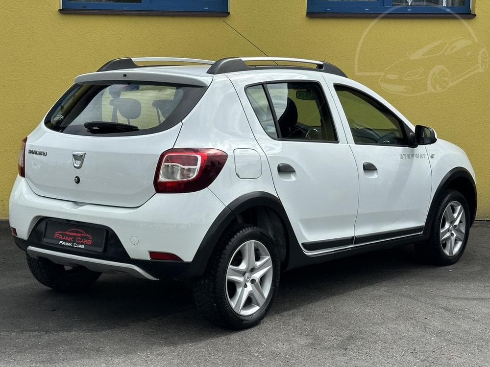 2016 Dacia SANDERO - 4