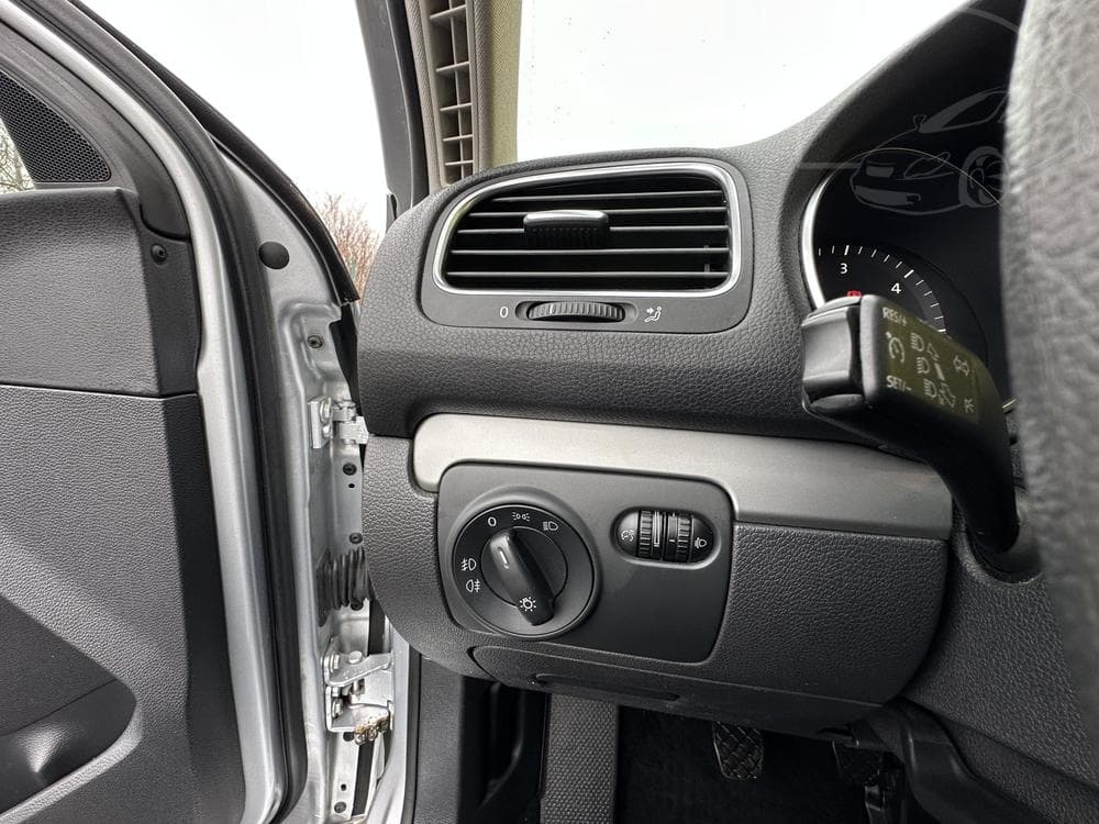 2012 Volkswagen GOLF - 6