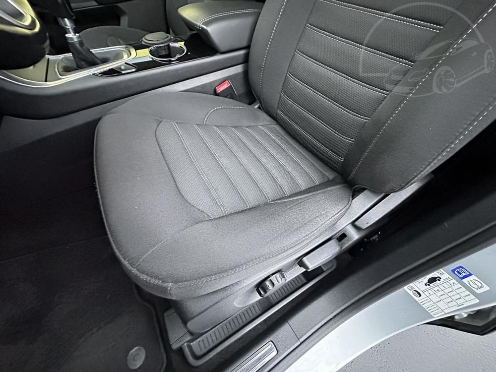 2016 Ford Galaxy - 7