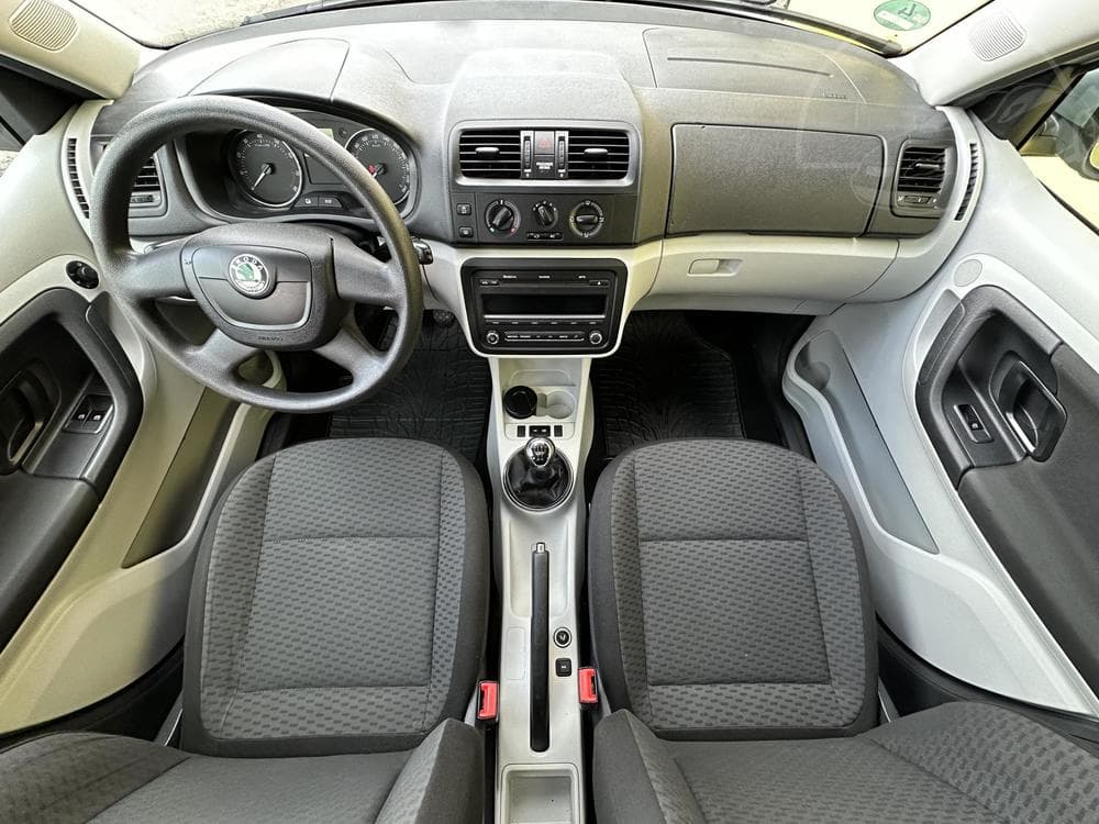 2011 Škoda FABIA - 7