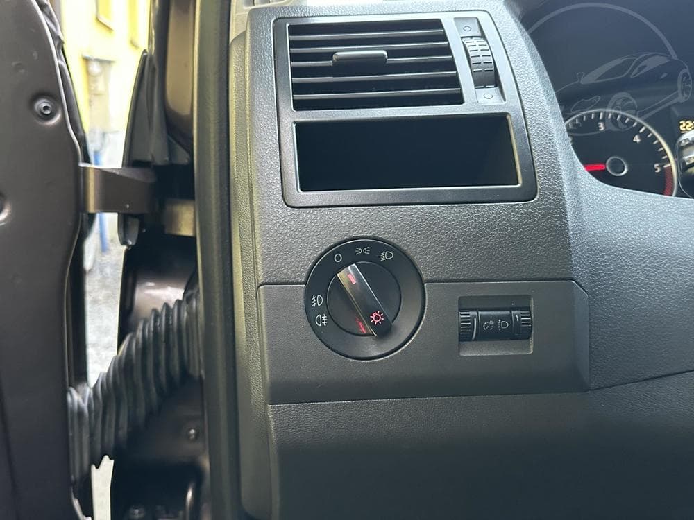 2009 Volkswagen Multivan - 8