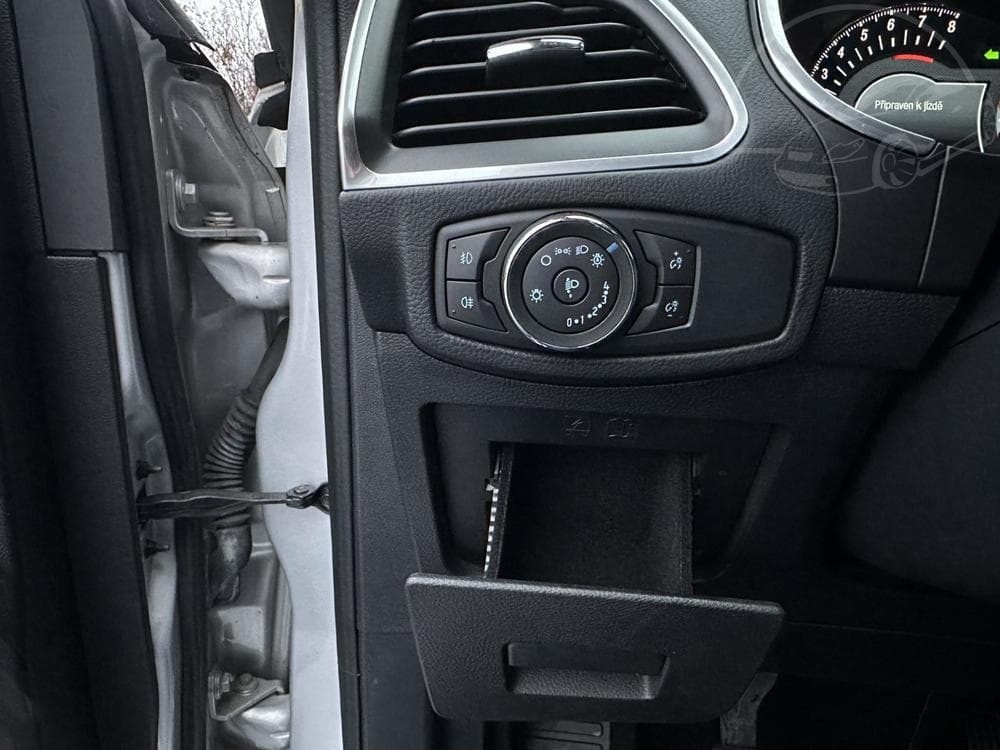 2016 Ford Galaxy - 8