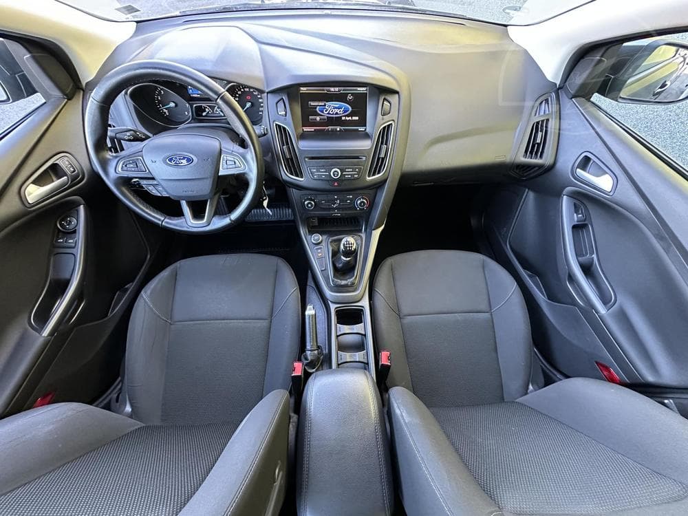 2015 Ford FOCUS - 29