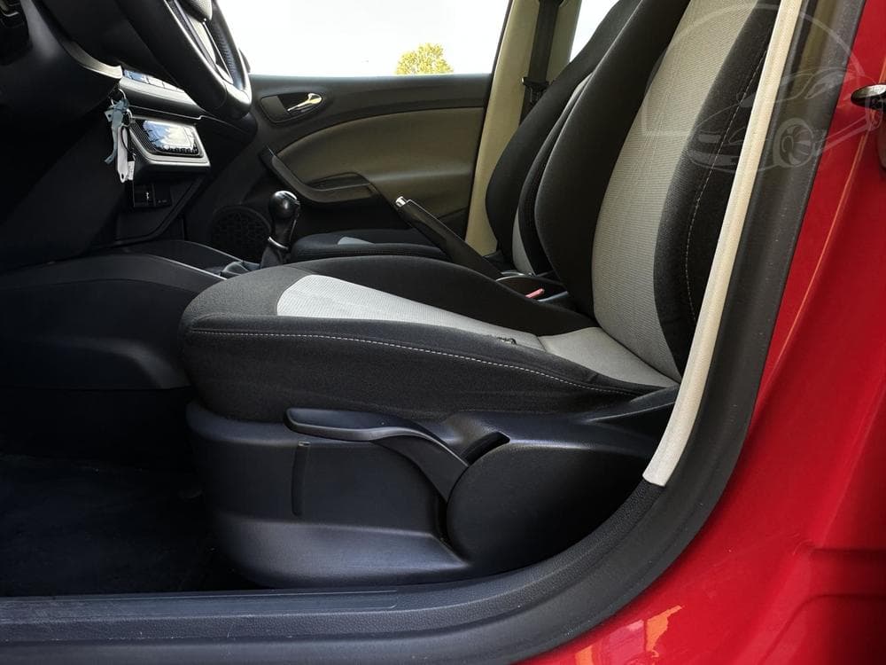 2012 Seat IBIZA - 9