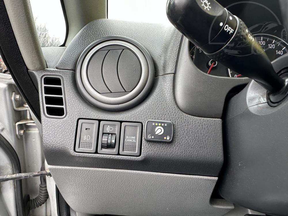 2007 Suzuki SX4 - 33