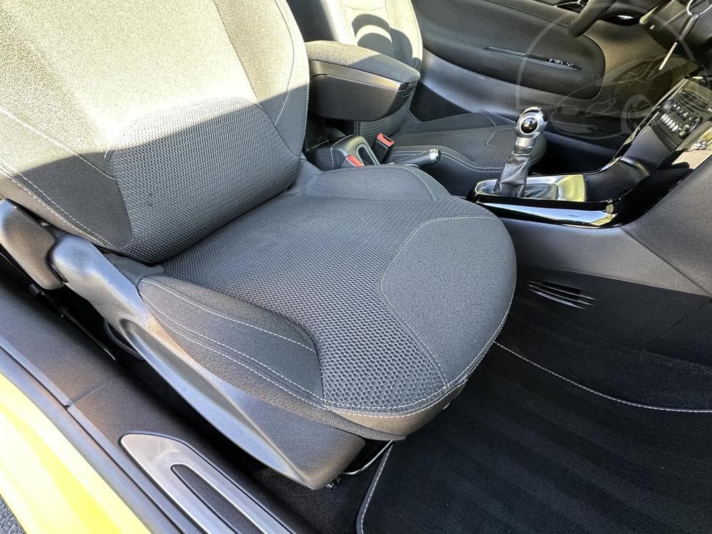2010 Citroen DS3 - 14