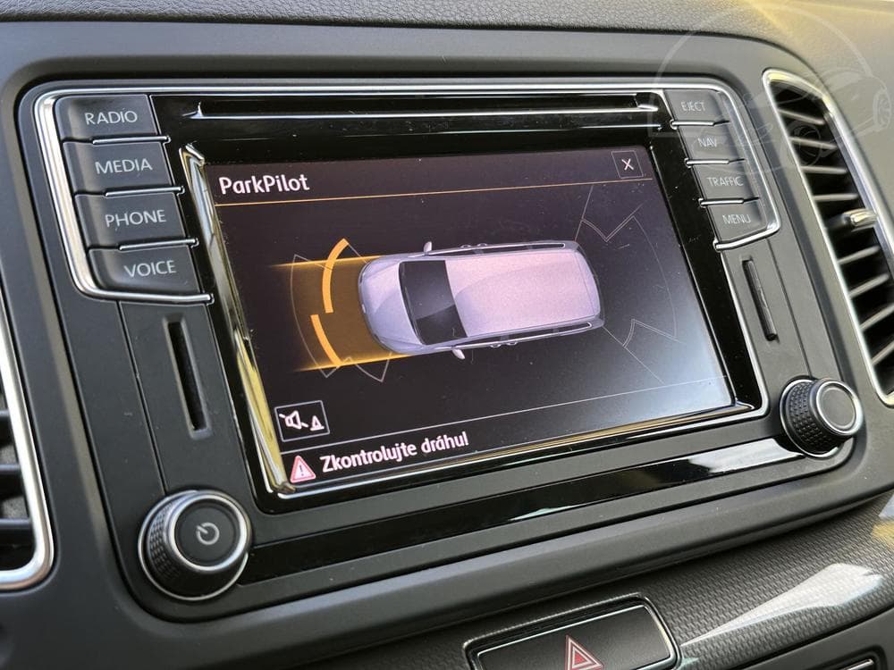 2018 Volkswagen Sharan - 16